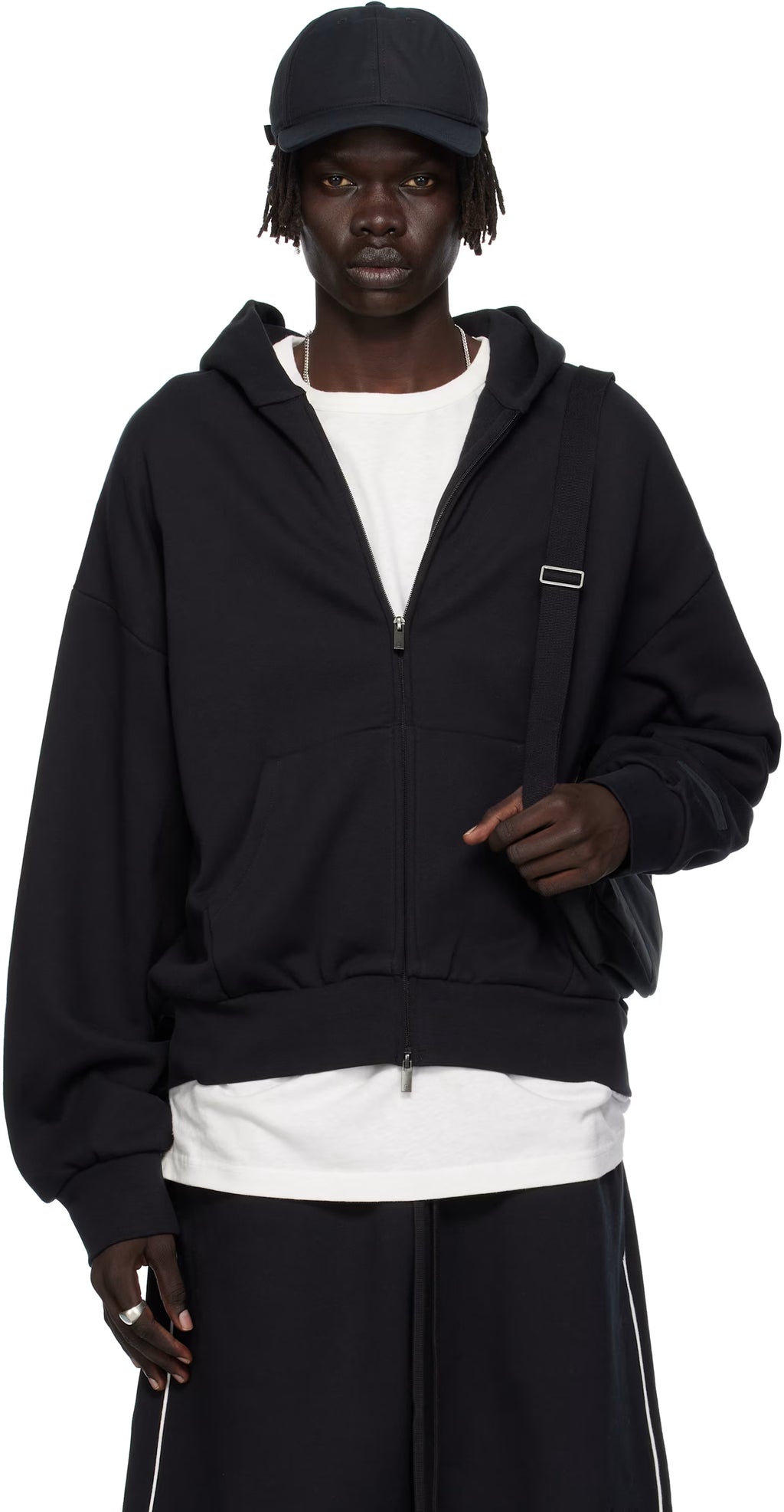 Fear of God ESSENTIALS BLACK