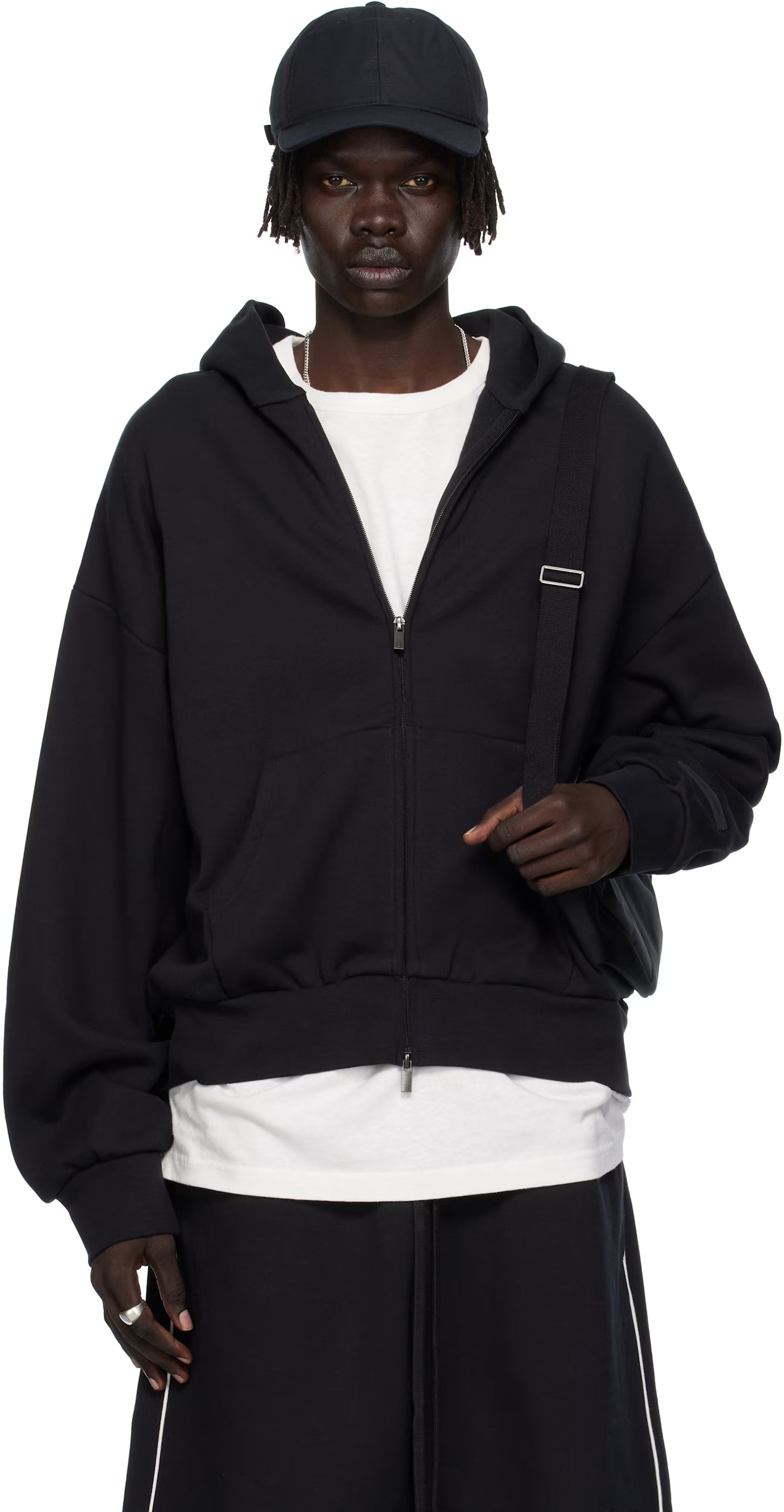 Fear of God ESSENTIALS BLACK