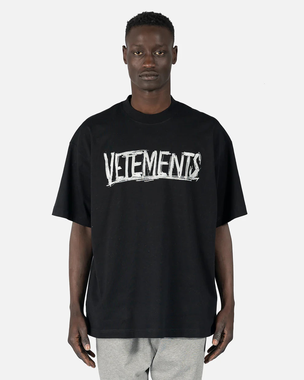 VETEMENTS World Tour T-Shirt in Black